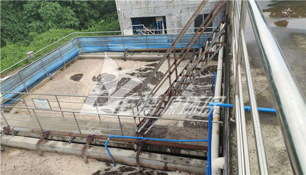 危險(xiǎn)廢物填埋場滲濾液處理方法