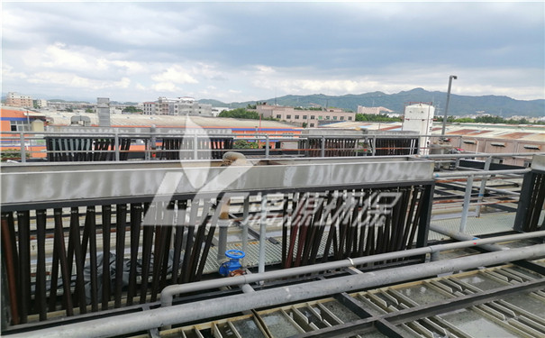 酯類(lèi)產(chǎn)品生產(chǎn)廢水處理方法